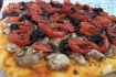 Рецепт. Пицца постная с грибами и маслинами
