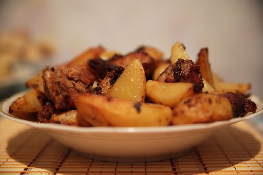 Рецепт. Жареная картошка с мясом "по-селянски"