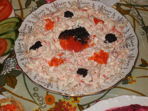 Рецепт. Салат "Крабовые палочки с кальмарами"