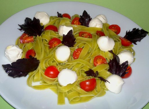 Рецепт. Макароны по-итальянски с помидорами