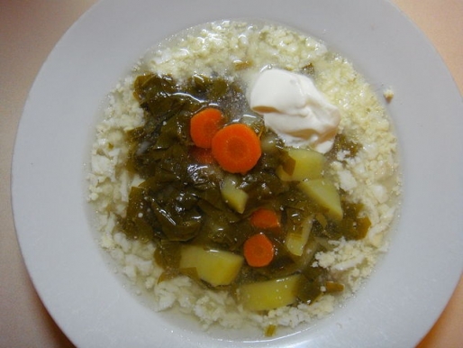 Рецепт. Щавелевый суп с яйцом и овощами
