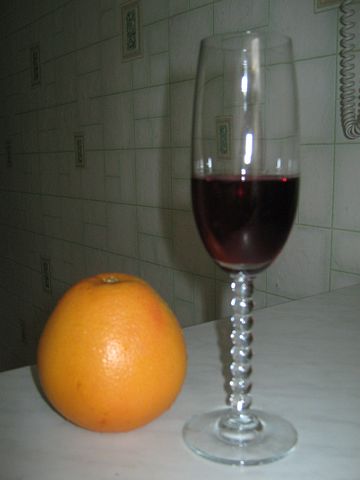 Рецепт. Вино из вишни без косточек