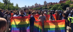 Статья. Марш рівності за права ЛГБТ, зіткнення радикалів з міліцією